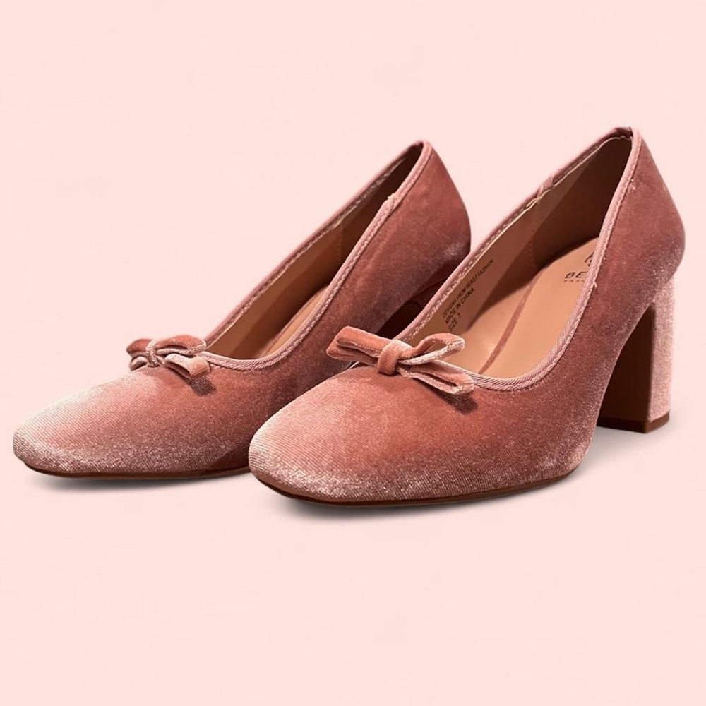 NWT Anthropologie Pink Velvet Heels - Picture 3 of 5